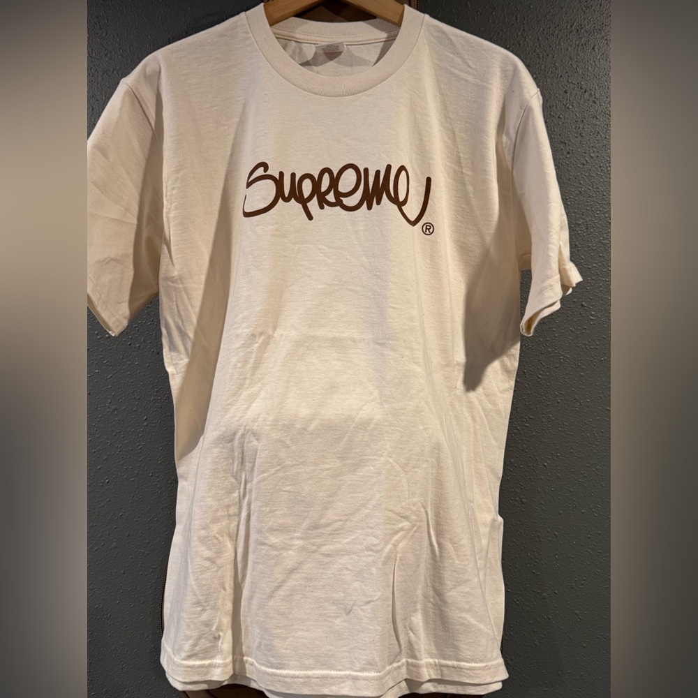 Supreme Handsytle  natural cotton Cream T-Shirt size m Amazing condition.